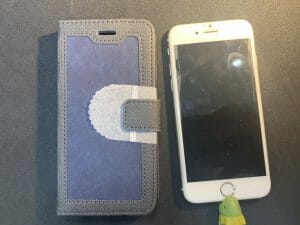 iPhoneケース　アイフォンケース　あいふぉんケース　Androidケース スマホケース アンドロイドケース　オリジナルケース　モバイルバッテリー　イヤホン　アクセサリー