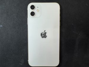 iPhone アイフォン 中古　販売　買取　下取り