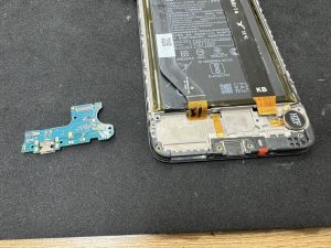 iPhone壊れた　アイフォン壊れた　データ残して　データそのまま　Huawei　ハーウェイ　Galaxy ギャラクシー　Xperia エクスペリア