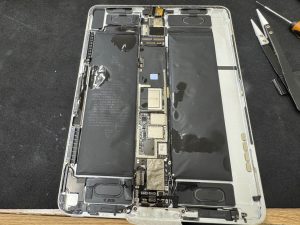 スマホ修理　アイパッド修理　iPad修理　アンドロイド修理　Android修理　iPhone修理　アイフォン修理