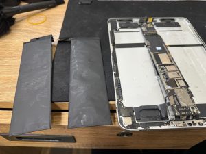 即日修理　オリジナルケース　モバイルバッテリー　初期化　データ移行　リンゴループ　アクセサリー　iPadケース　iPad